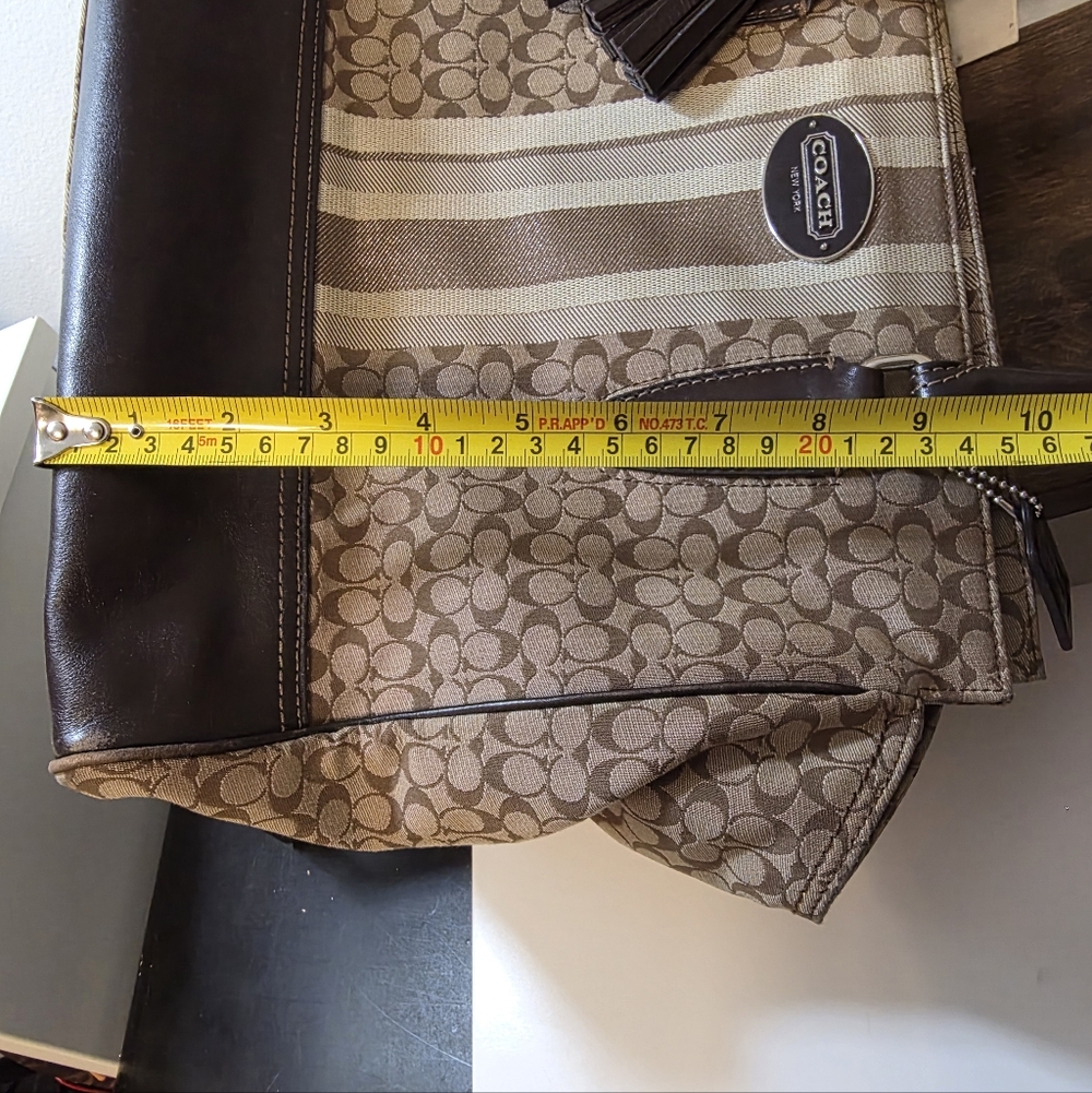 Coach LEGACY Signature Tote Bag - Picture 11 of 13